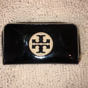Tory Burch Black Patent Leather  Wallet